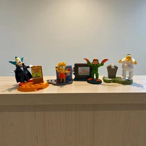 Simpsons Spooky Halloween Burger King Spielzeug Willy Lisa Clown Baumhaus Horror Set - Bild 1 von 6