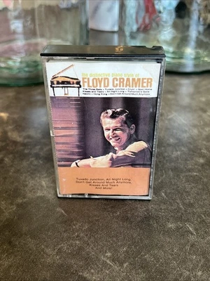 The Distinctive Piano Style by Floyd Cramer (Cassette, RCA Camden Classics) - Image 1 of 4