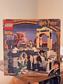 LEGO Harry Potter: 4707 Forbidden Corridor Rare 2001 Sorcerer's Stone Set NISB