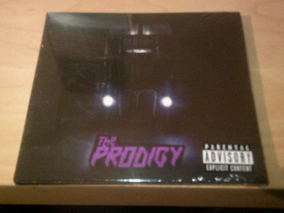 The Prodigy - No Tourists    CD  NEU  (2018) - Bild 1 von 1