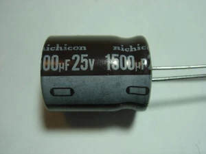 1500uF 25V 105°C ESR=0,09 ELKO Radiale #15-28/9 - Picture 1 of 1