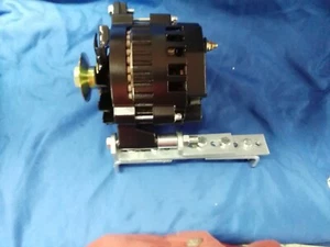 Small Black 6 volt 105 amp 1 wire alternator Negative Ground w/Bracket & pulley - Foto 1 di 3