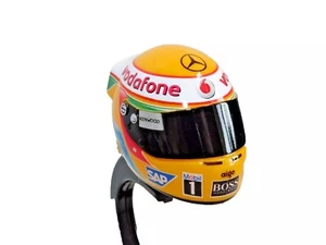 CASCO DEAGOSTINI KYOSHO LEWIS HAMILTON MCLAREN F1 2008 SCALA 1/8 CON SUPPORTO - Foto 1 di 5