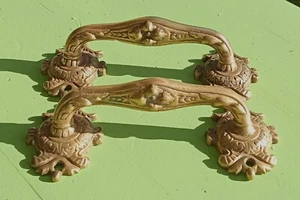 PAIR VINTAGE SOLID BRASS DOOR HANDLES - Picture 1 of 3