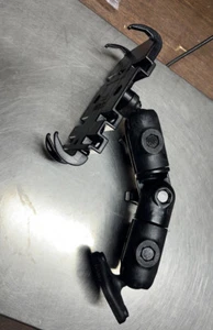 RAM Quick-Grip™ XL Accessoire Téléphone Support pour Ordinateur Portable - Photo 1 sur 5