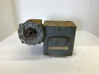 Boston Gear FWB318-300-G1 Gear Reducer 300:1 Ratio .160 Input HP 690 Torque - Image 1 of 4
