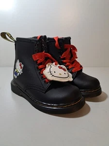 DR MARTENS/ DOC MARTENS TODDLER HELLO KITTY 1460 LEATHER BOOTS SIZE 8 - Picture 1 of 11