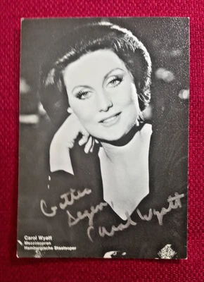 Original-Autogramm von Carol Wyatt -verst.- (Oper), s/w-Bild-Karte, 14,8x10,5cm - Bild 1 von 2