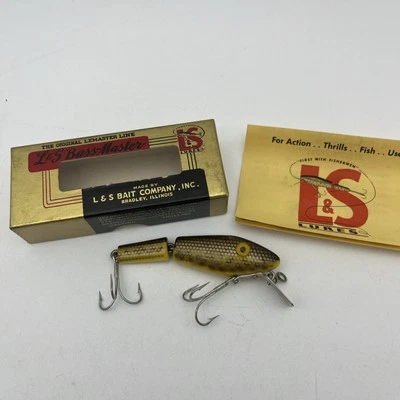 Vintage L&S Bass Master Fishing Lure- #1525-3 Inch 1/2 Oz-  Never Used - Image 1 of 4