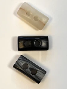 Two hole toggle x4 25mm - Picture 1 of 4