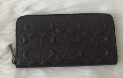 Brand New COACH Accordion Zip Men's Wallet in Signature Crossgrain Leather  - Image 1 of 4