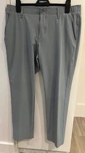 Under Armour Golf Gray Stretch Lightweight Pants  Size 38 x 32 - Picture 1 of 5
