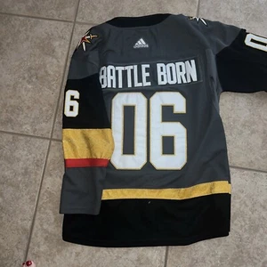 Vegas Golden Knights Eröffnungssaison Trikot Größe Large 2017 Patch Battle Born - Bild 1 von 12