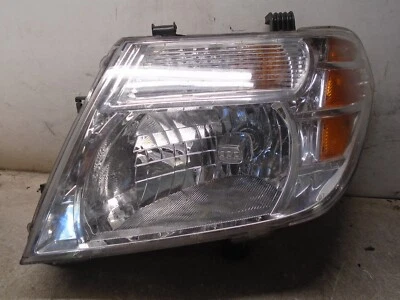 Faro izquierdo Nissan Pathfinder 2008-2012 Foto 1 de 4