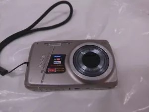 Kodak EasyShare M550 Digital Camera Without battery or charger - Picture 1 of 7