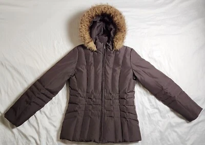 Jaqueta acolchoada Calvin Klein marrom feminina tamanho pequeno - Imagem 1 de 4