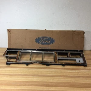 NOS FORD 1980-81 LINCOLN MERCURY WOOD GRAIN PANEL E0VY-54044D70-D (USED) - Picture 1 of 22
