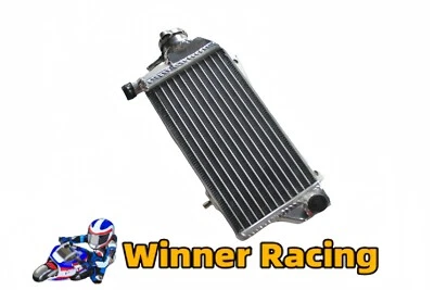 Правый радиатор подходит для Suzuki RMZ450 2018-2024, RMZ250 22-24, с крышкой - Изображение 1 из 3