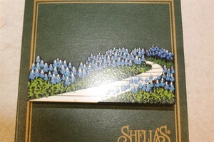 SHELIA'S COLLECTIBLES BLUEBONNET TEXAS STATE FLOWER LSS03 1998 - Picture 1 of 3