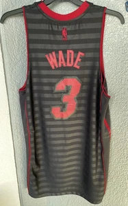 Adidas Vntg Miami Heat Dwyane Wade #3 Basketball Jersey Authentics Size M - Picture 1 of 7