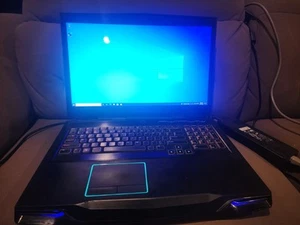 Alienware M17X R3 laptop I7-2860qm 2.5-3.6Ghz 16GB 512GB SSD NVIDIA GTX 460 - Picture 1 of 6