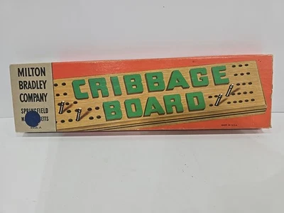 复古 20 世纪 60 年代 Milton Bradley 4626-A 婴儿床板卡游戏-金属钉 — 第 1/4 张图片