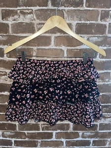JUSTICE GIRLS SIZE 12 FLORAL SKIRT RUFFLE LAYERED MINI SKIRT FLOWERS SHORTS INSI - Picture 1 of 2