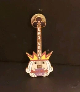 HARD ROCK CAFE~LAS VEGAS  King of Clubs guitar pin~EX COND  - Picture 1 of 2