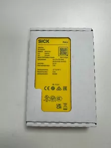 SICK RLY3-OSSD100 safety relay 1085343 Brand New Boxed - Picture 1 of 4