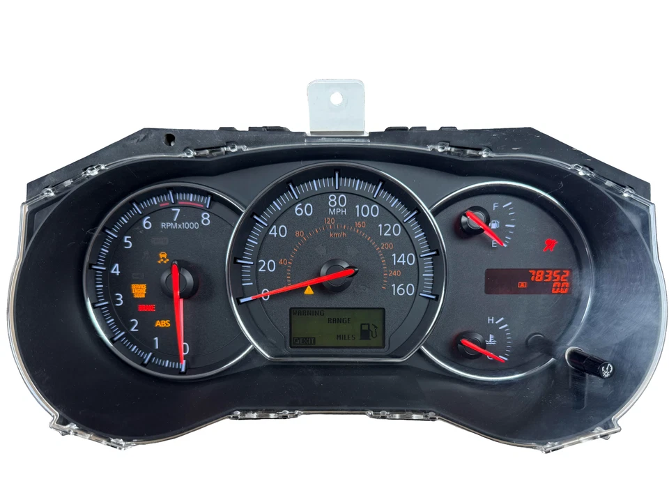 Cuadro de instrumentos velocímetro panel de instrumentos Nissan Máxima 2011 y 2012 78.352 millas Foto 1 de 4