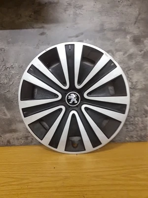 GENUINE 2017 PEUGEOT PARTNER MK2 15 INCH WHEEL TRIM SINGLE - Image 1 of 4