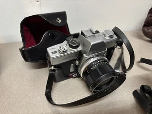Minolta SRT 101 35mm SLR Film - LOTS OF EXTRAS - Picture 1 of 6