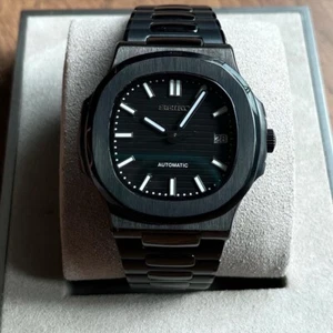 Seikmod Nautilus Aut | Blackout PVD Case | Horizontal Dial | NH35 | Sapphire - Bild 1 von 4