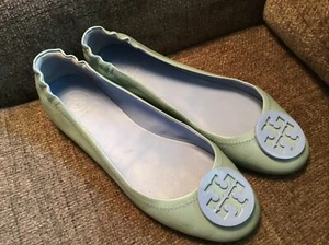 Tory Burch Minnie Travel Ballet Flat Patent Leather Foldable Blue 9M EUC - Picture 1 of 14