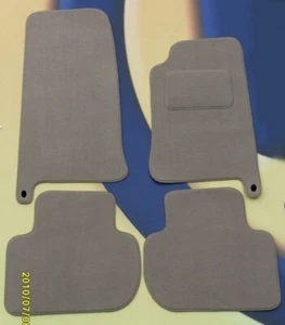 Car Mats for JAGUAR XJ6/XJ8/X300 RHD 94-03 TUFTED BEIGE SET OF 4 + 2 CLIPS - Picture 1 of 7
