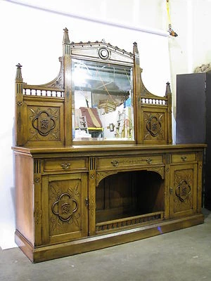 Aparador 90" roble inglés renacimiento gótico años 1860 espejo biselado y monograma tallado Foto 1 de 4
