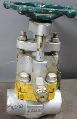 ZANIK 1” 800 THREADED/SOCKET WELD LF2 GATE VALVE WITH BLEEDER FITTING MONEL TRIM - Image 1 of 2