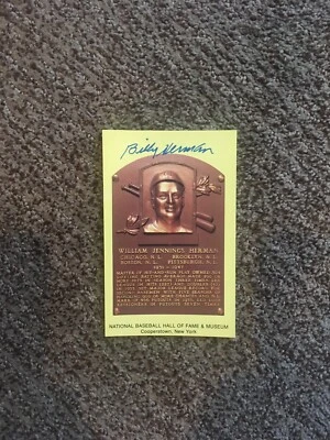 BASEBALL GREAT BILLY HERMAN SIGNED BASEBALL HOF GOLD PLAQUE CARD - Image 1 of 2