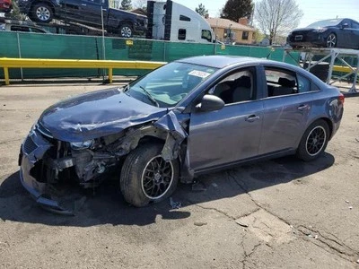 Used Front Center Interior Rear View Mirror fits: 2014 Chevrolet Cruze Front Cen - Imagem 1 de 4