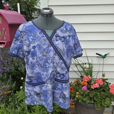 Med Couture Scrub Top Womens Blue Butterfly Print Size XL - Image 1 of 4
