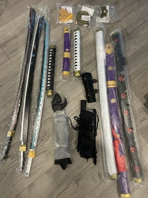 Roronoa Zoro Swords Katana with Display Stand for cos collection，3pc - Image 1 of 4