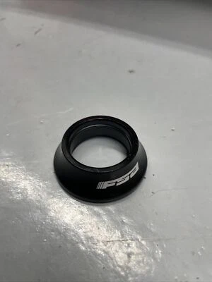 FSA Headset Top Spacer 15mm Black Alloy 1-1/8'' - Image 1 of 3
