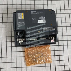 Used 1PCS Keyence VT3-Q5T touch screen - Picture 1 of 4