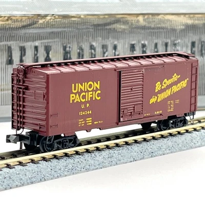 Kadee Micro-Trains N Scale 20089 Union Pacific Standard SD Boxcar UP 124244 - Image 1 of 4
