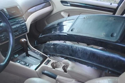 ¡SOLO MONTAJE DE PESTILLO! Puerta delantera derecha pasajero sedán se adapta a 99-00 BMW 328i 387782 Foto 1 de 4