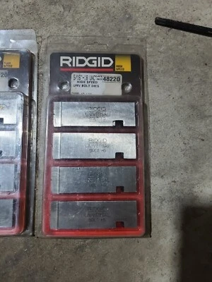 3 RIDGID 48220 5/16"-18 UNC BOLT THREADING DIES RH HIGH SPEED - Image 1 of 3