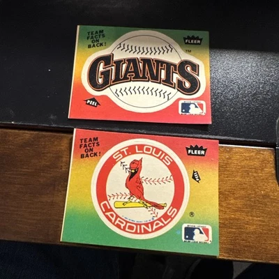 Pegatinas del equipo Fleer 1983 Gigantes de San Francisco y Cardenales de San Luis Ex+ Foto 1 de 2