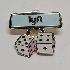 Lyft Cappello Spilla Specchio Fuzzy Dadi Bavero Giacca Tono Oro RARO - Foto 1 di 3