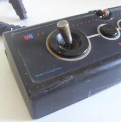 A REVISER manette Vectrex (style arcade) - Bild 1 von 4