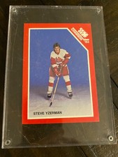1983 Canadian National Juniors STEVE YZERMAN Rookie Card NRMT !!!